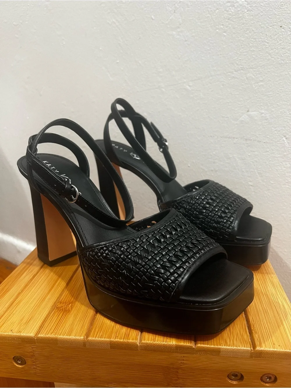 Katy Perry 9.5 Black Chunky Platform Block Heel Sandals Sandals Goth Boho Retro